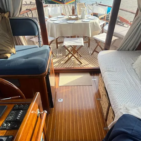 ספינת מלון Xanquete *